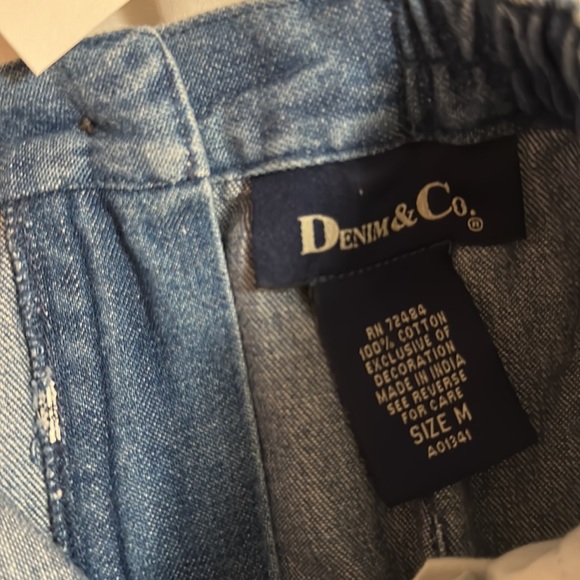 Embroidered Denim Skirt - Picture 4 of 4